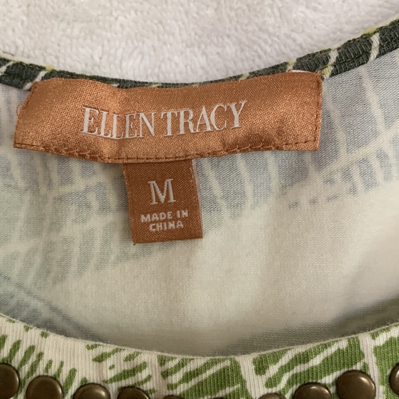 Ellen Tracy tunic style tank top. Metal embellishment around collar and sleeve. - Picture 3 of 6